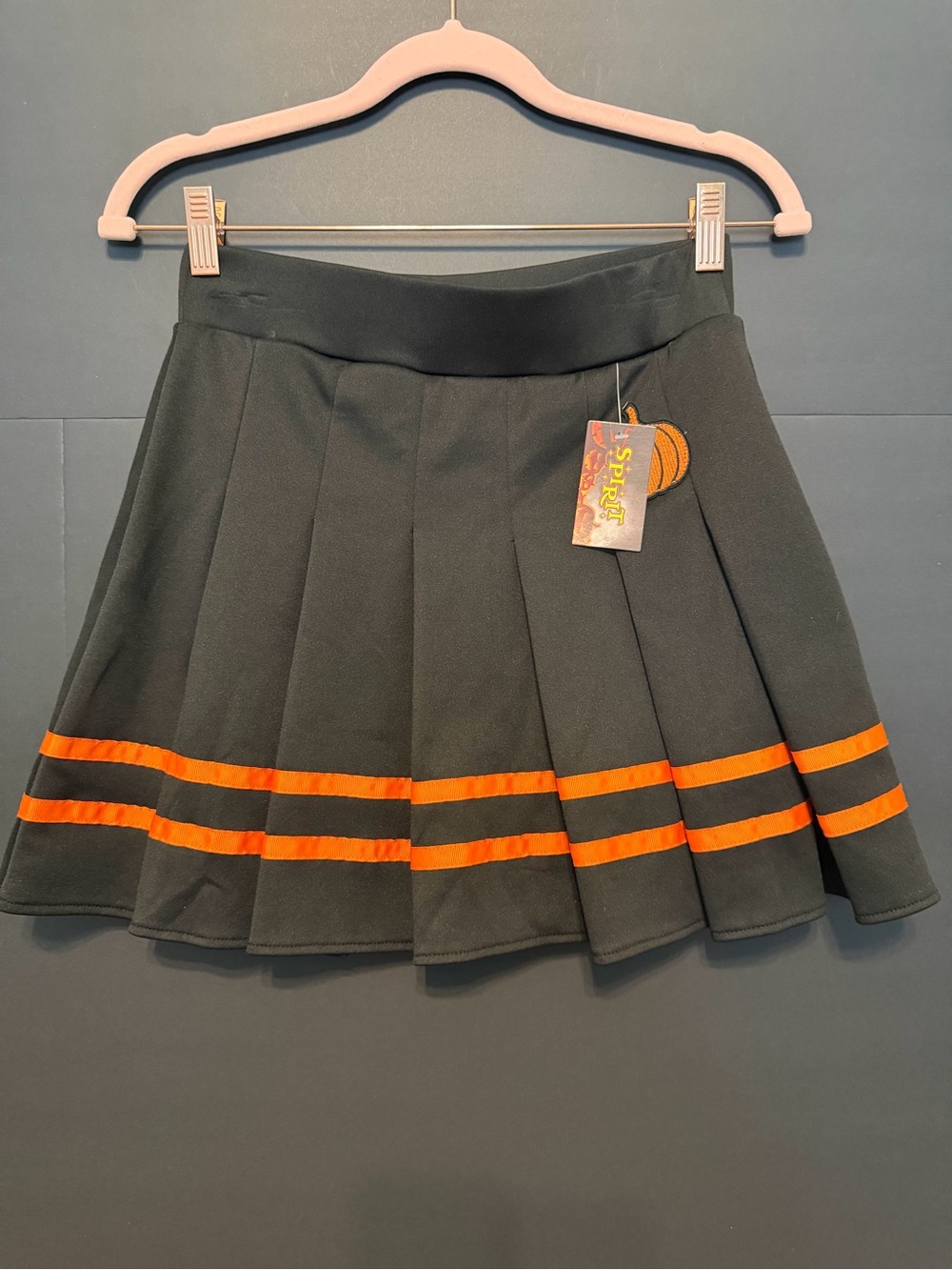 Spirit Halloween Black Pleated Skirt with Orange Stripe and Pumpkin Patch NWT